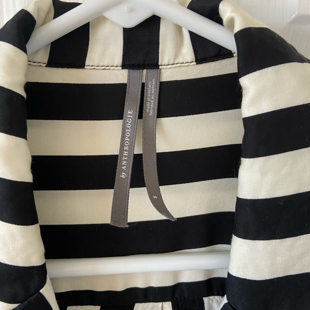 Anthropologie Black and White Stripe Button-Up silk blouse - Picture 2 of 4